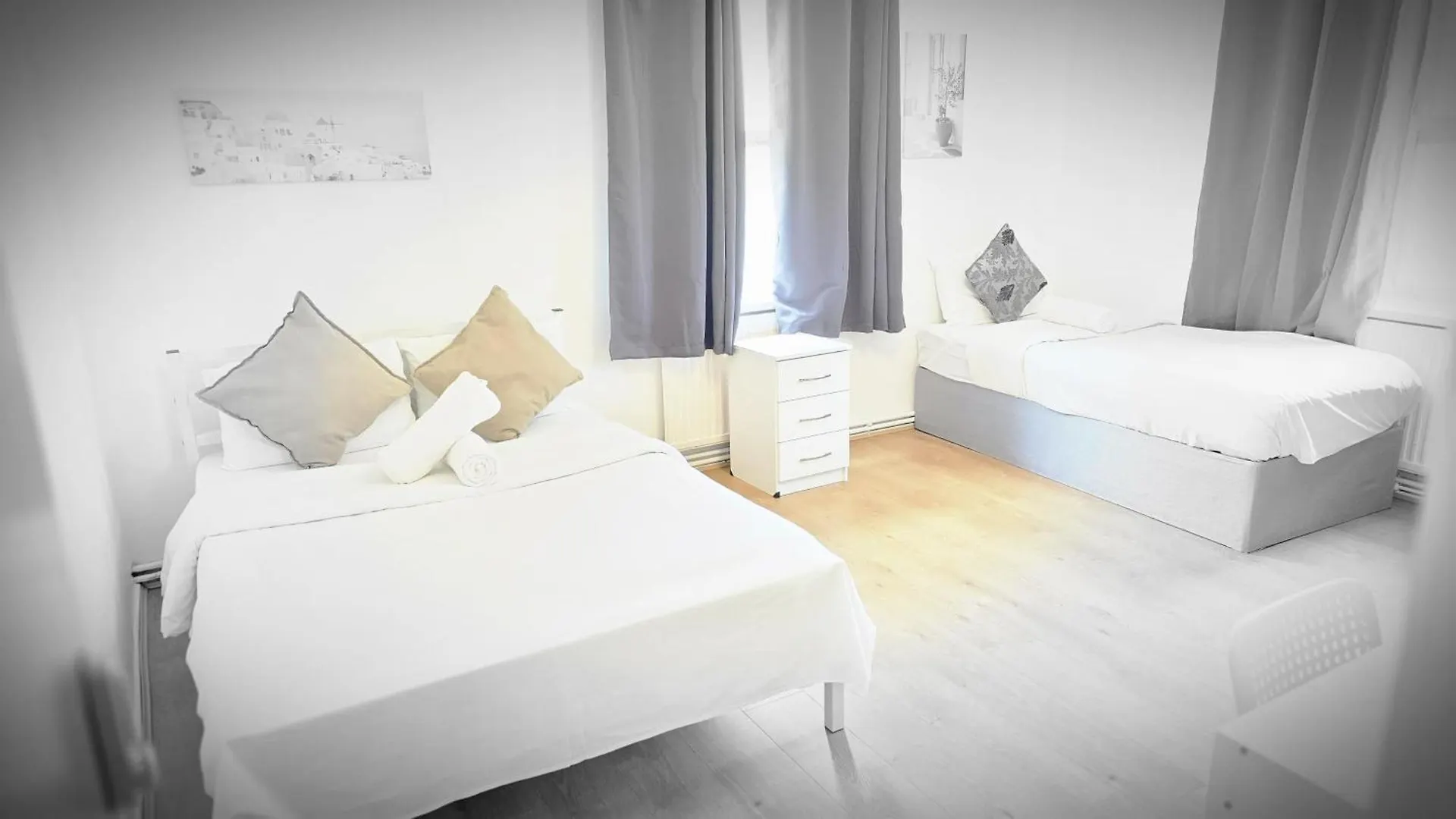 Rooms Near Liverpool Street London