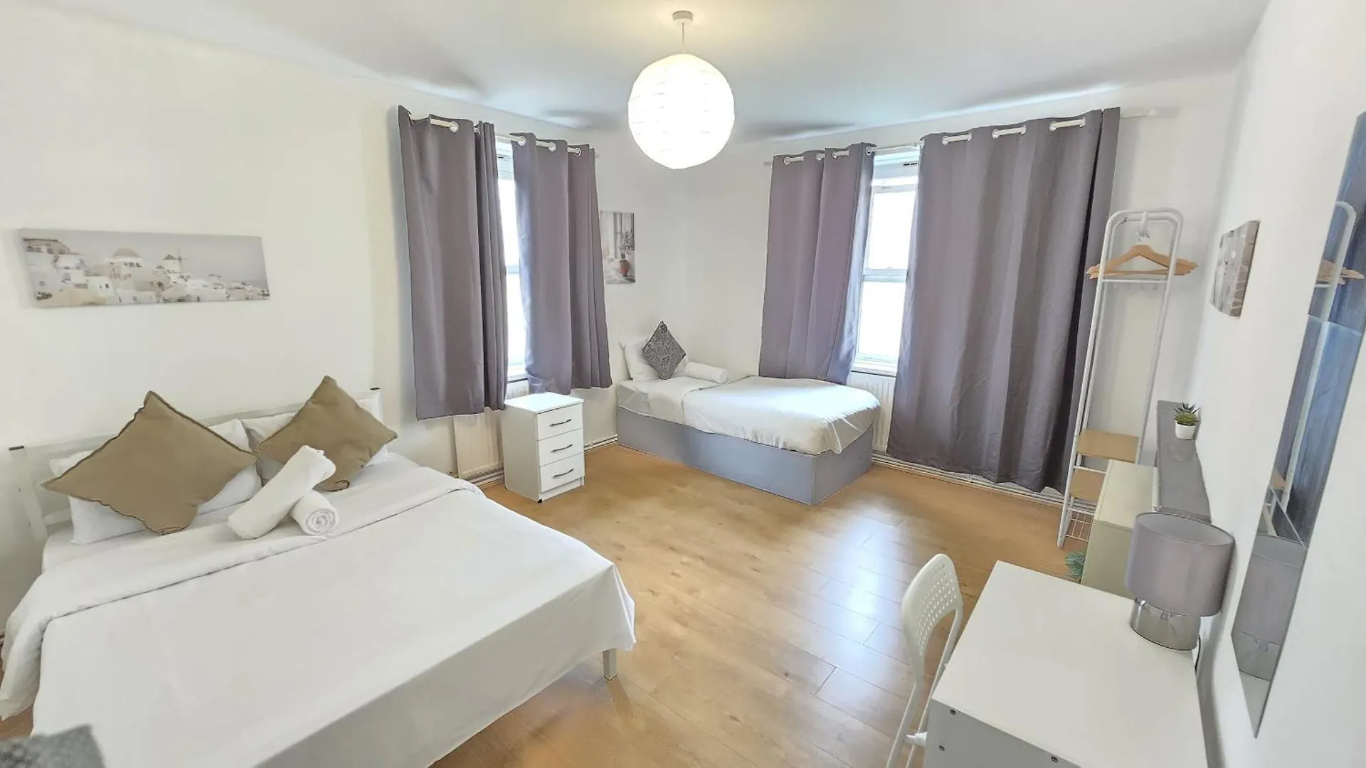 Rooms Near Liverpool Street London 0*,  United Kingdom