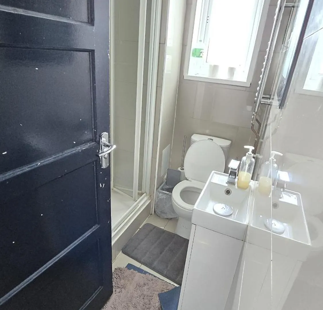 Rooms Near Liverpool Street London 0*,  United Kingdom